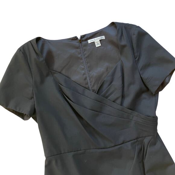 Banana Republic Black Pleated Wool Sheath Dress Size 8 Cocktail Elegant - Picture 2 of 6